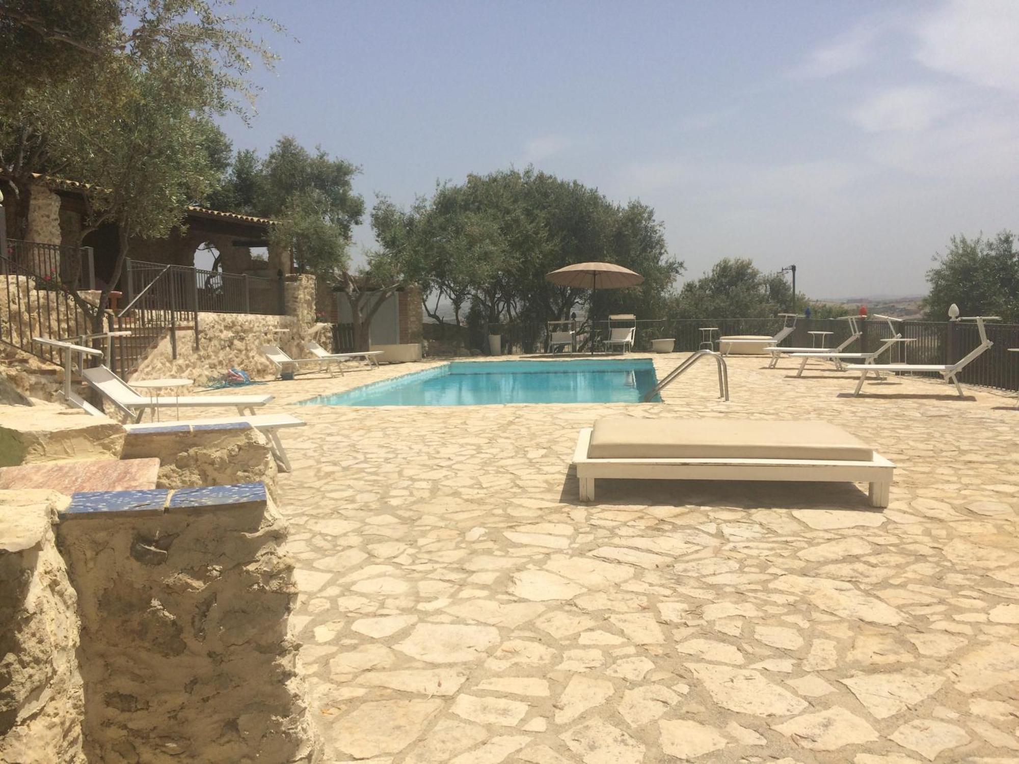 Agriturismo Roba Degli Ulivi Villa Agrigento Buitenkant foto