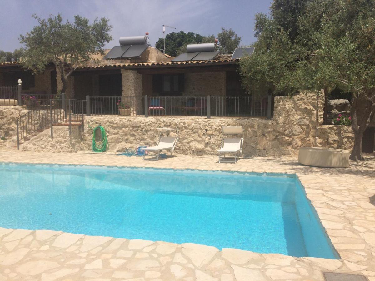 Agriturismo Roba Degli Ulivi Villa Agrigento Buitenkant foto
